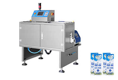 Máy gắn ống hút